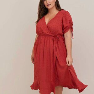 NWT - Torrid Midi Swiss Linen Surplice Dress (Size 1)